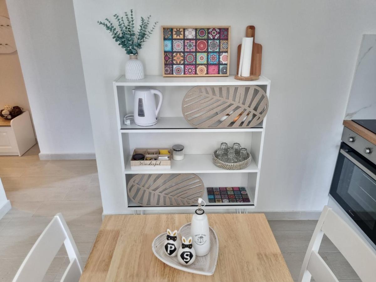 Our Home-Fully Renovated Apartments And Studios By The Sea Nikiti (Sithonia) Exterior foto